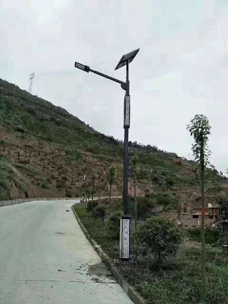 德钦县仿古太阳能路灯